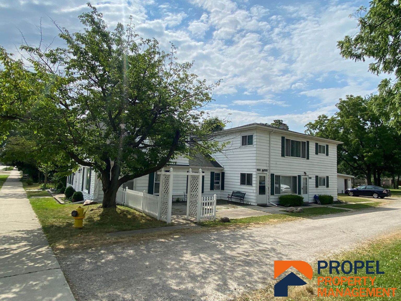 Property main image