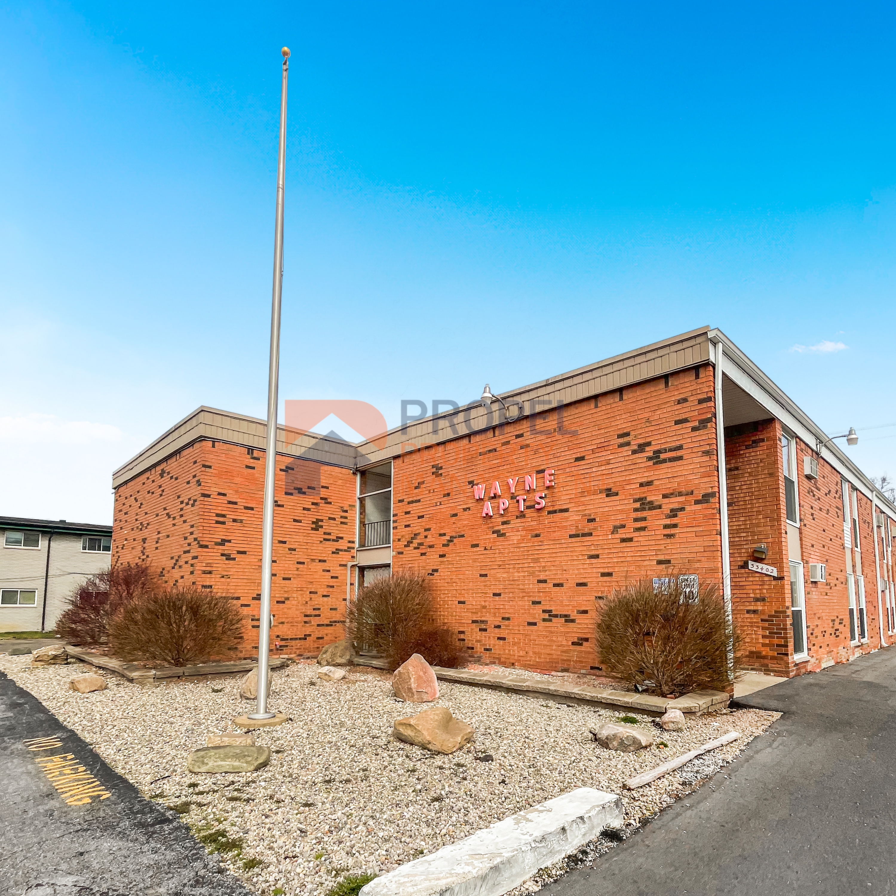 Property main image