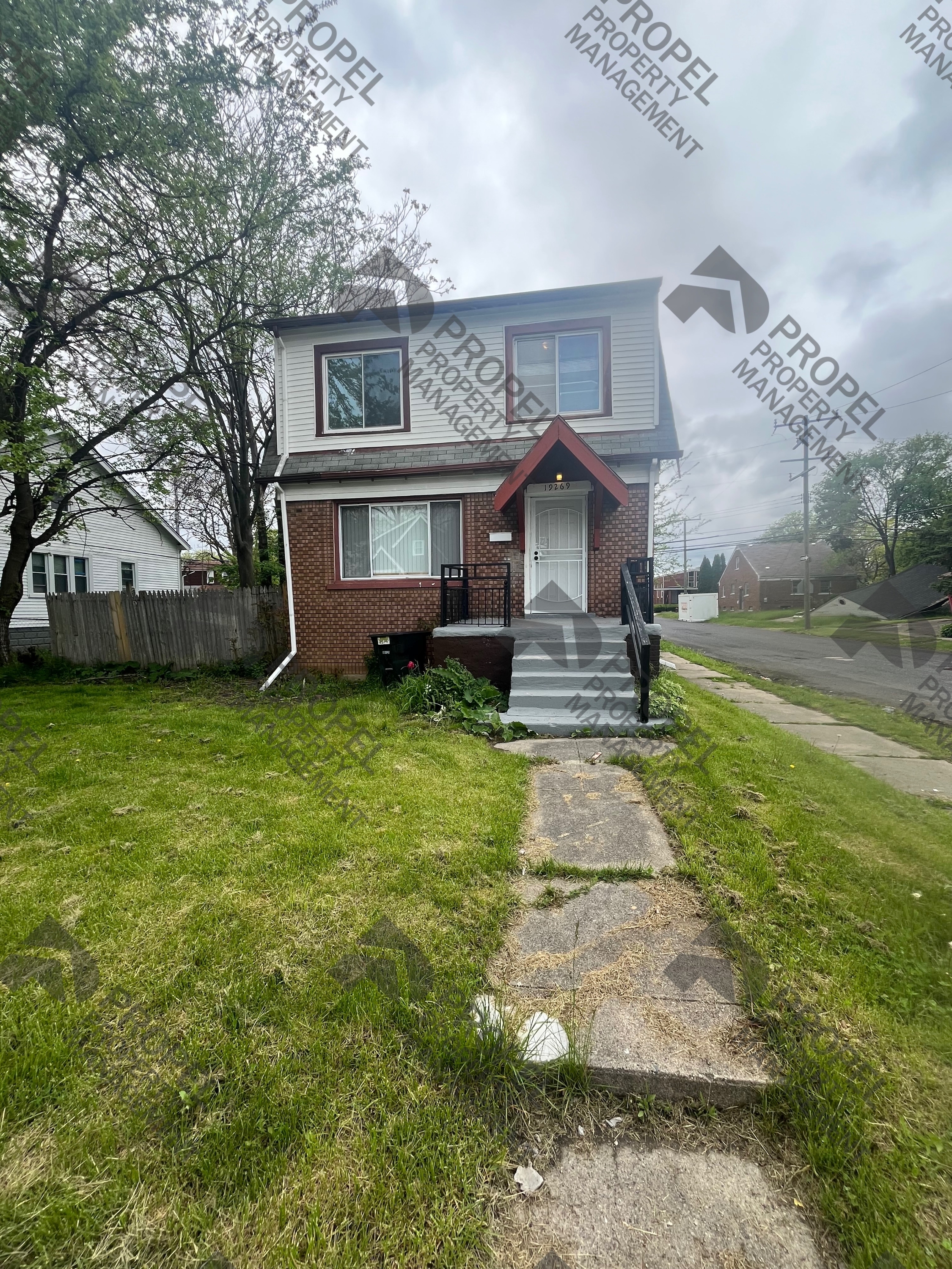 Property thumbnail image